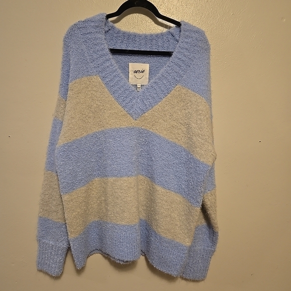 Aerie Boucle Wool Blend Oversized Sweater Blue Gray M NWT - Picture 2 of 7
